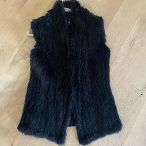 Fur vest real